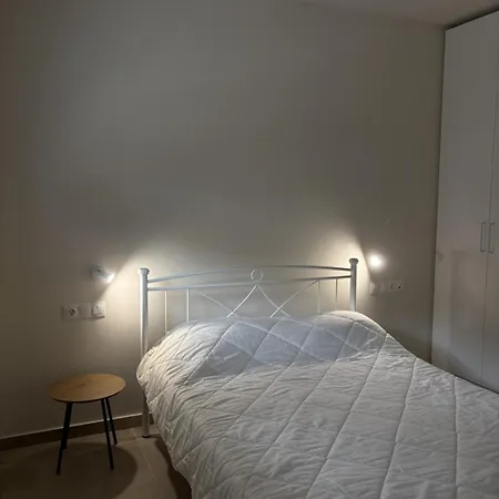 Sofi's Place Apartment *